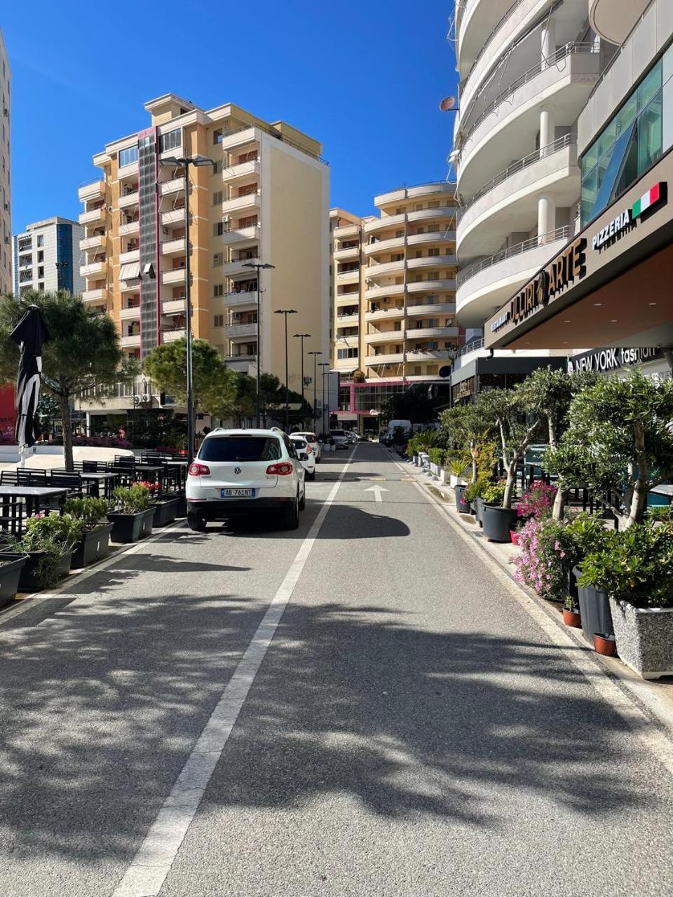 Vlorë Fa_Holidays מראה חיצוני תמונה