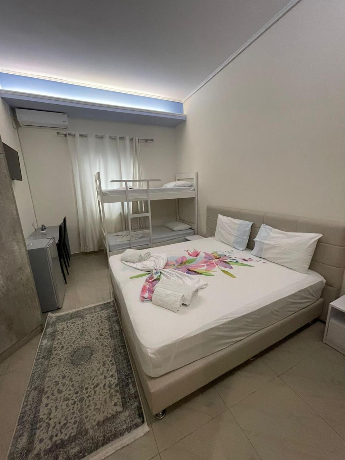Vlorë Fa_Holidays מראה חיצוני תמונה