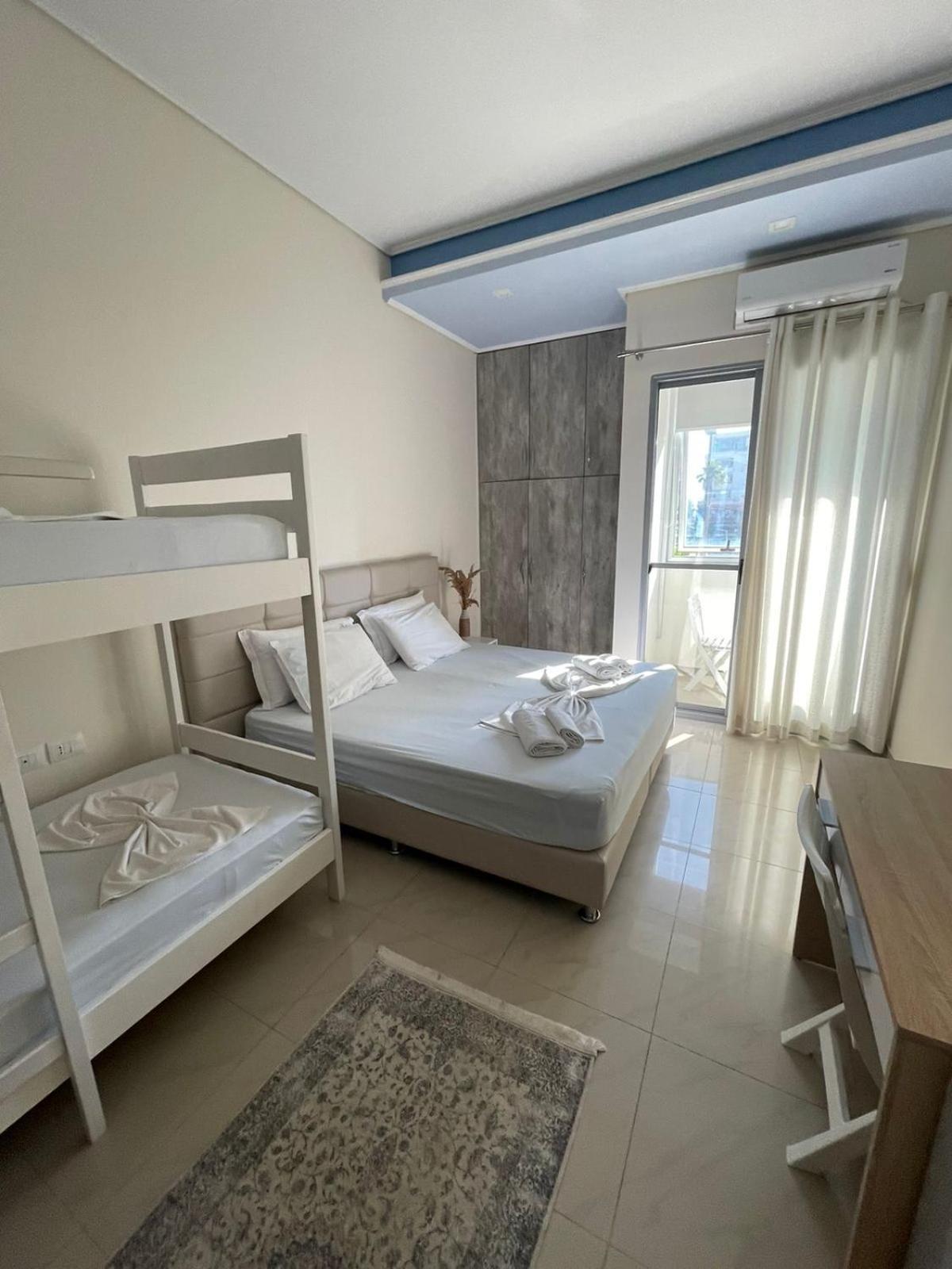 Vlorë Fa_Holidays מראה חיצוני תמונה